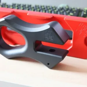 41.22 Winch Shackle with Optional Fairlead Housing